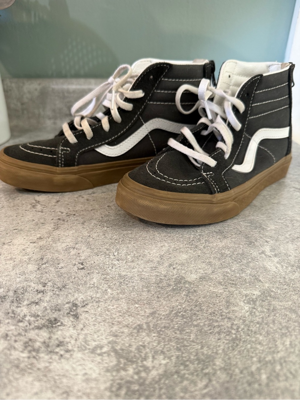 Vans Kids High-Top Sneakers - Black, White & Gum